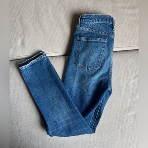 Denim Forum Aritzia Yoko High-Rise Slim Sz 27, dark wash